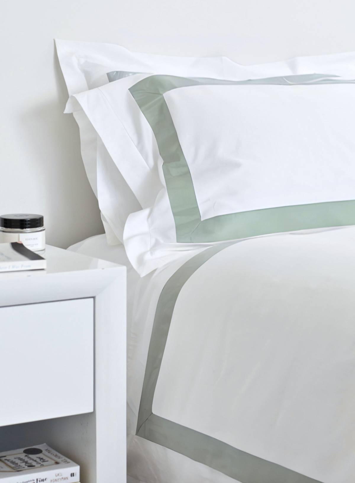 House of March banded bedding duvet cover and pillowcases in sea green organic cotton and white organic cotton
