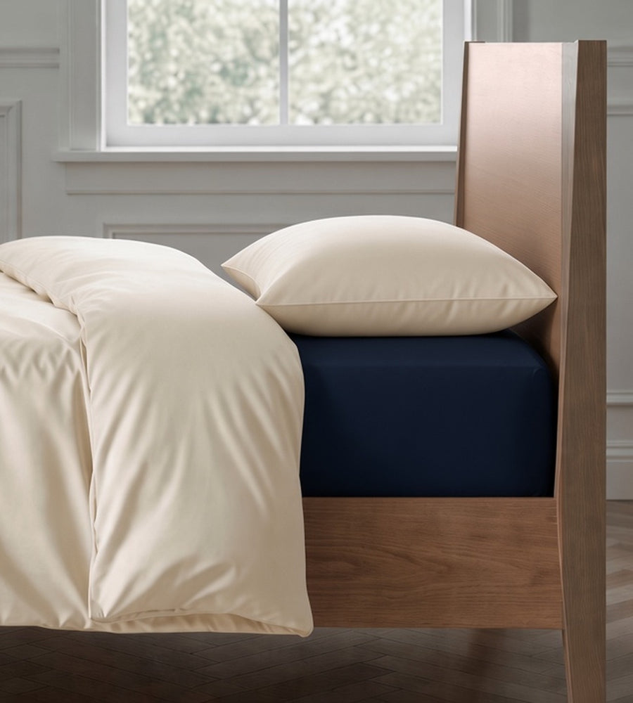 Clotted Cream & Navy 2026 Bed Set