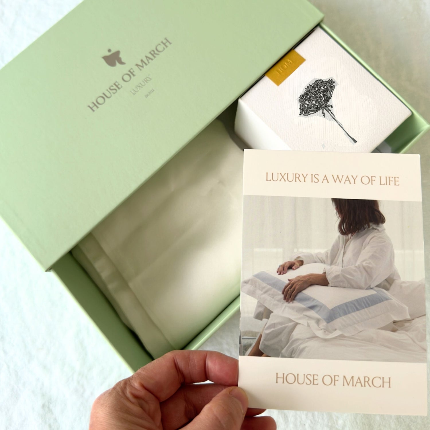 White Cotton Pillowcase Pair & Room Spray Set