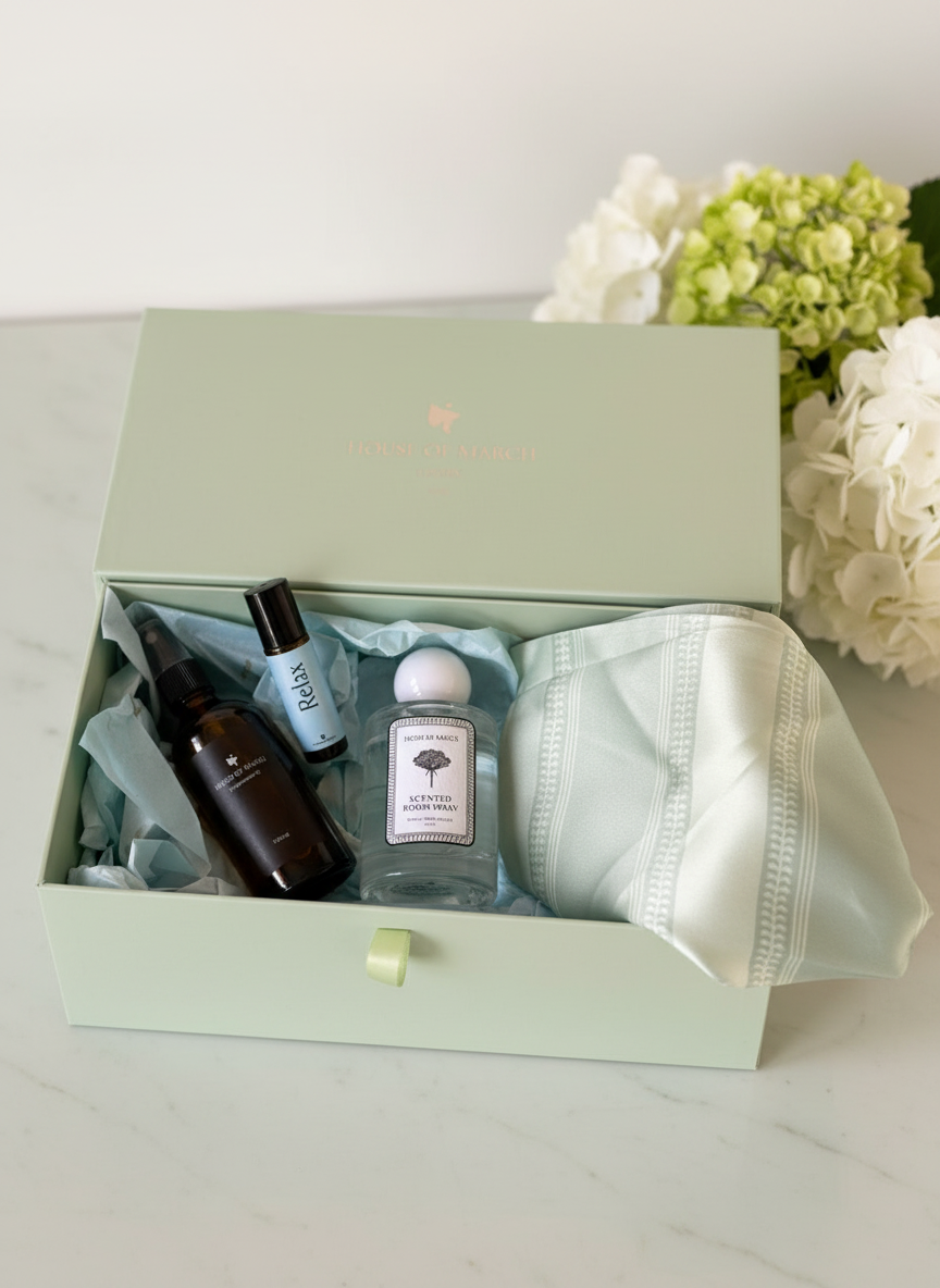 House of March Luxury Sleep Gift Box Set - Sage Stripe. (-35%)