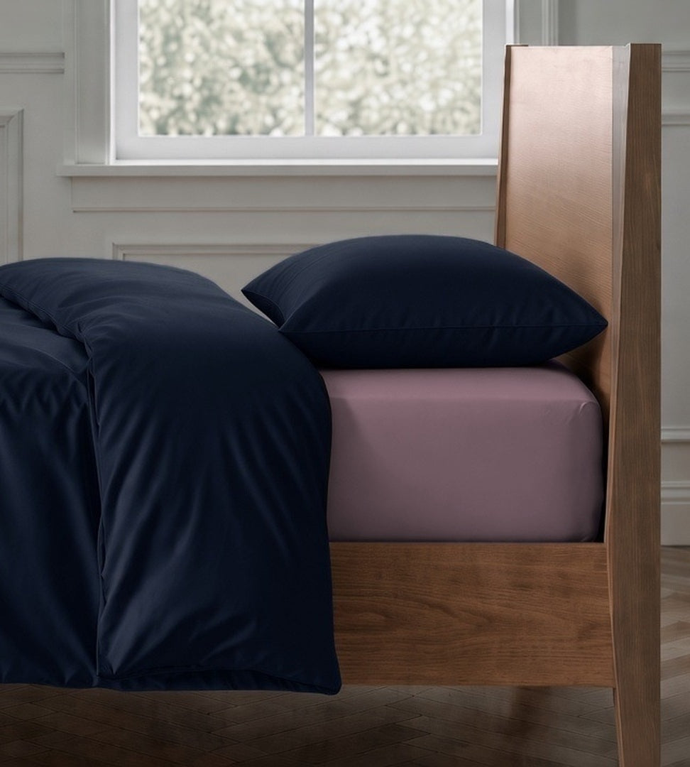 Navy 2026 & Plum Bed Set