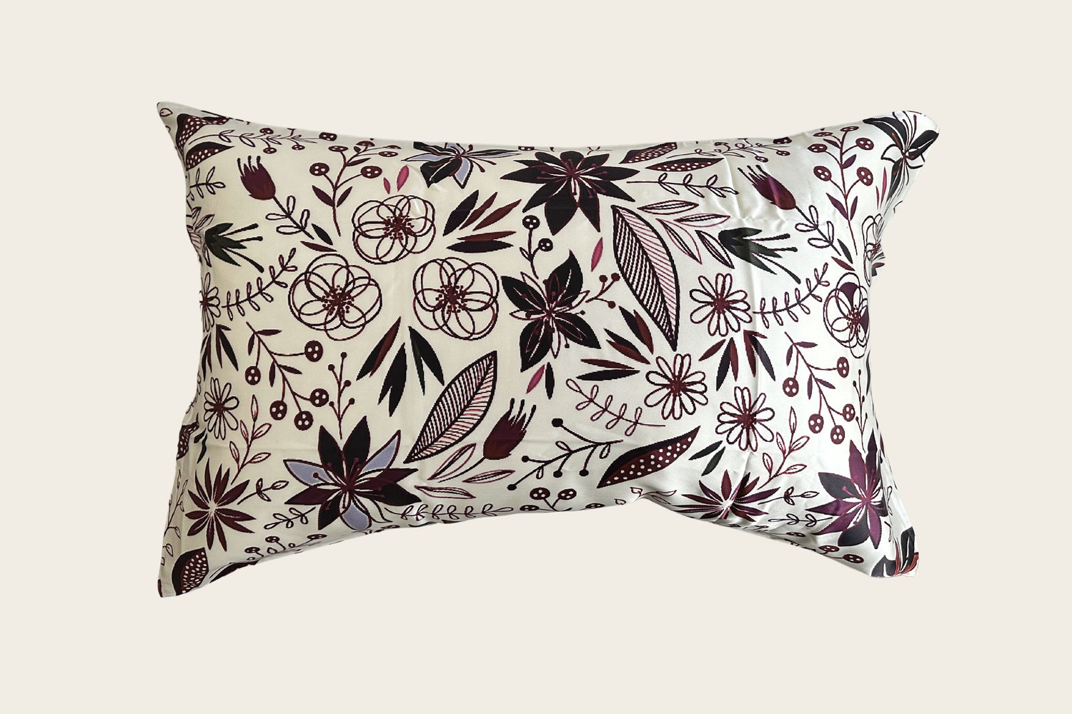 Field of Flowers Silk Pillowcase - Red - Single Pillowcase