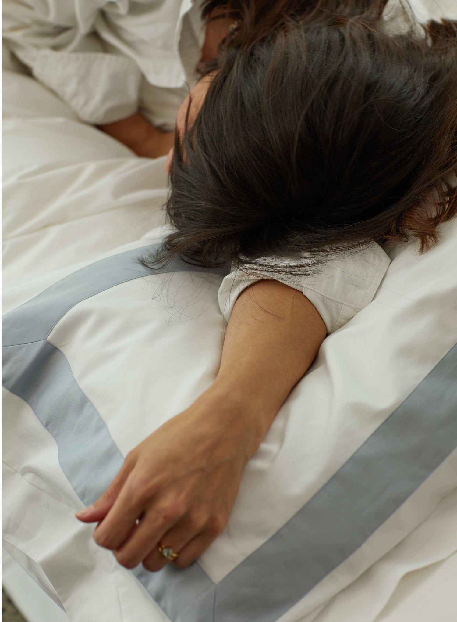 PRE ORDER - Banded Duvet Cover + Pillowcases - Sky Blue & White | 100% Organic Certified Cotton