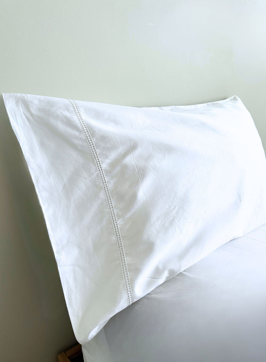 Eyelet Pillowcase Pair | 100% Organic Certified Cotton